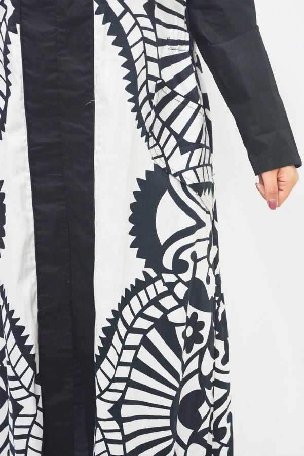 Belle Black & White cotton luxury abaya